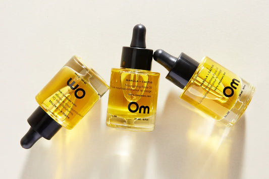 Facial Oils and Serums- Which one is best for YOU?