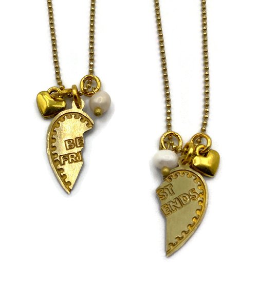 Besties Necklace Set